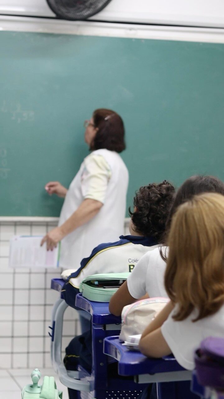 Instagram post from colegiobatistadeguarulhos. This post is in position 7.