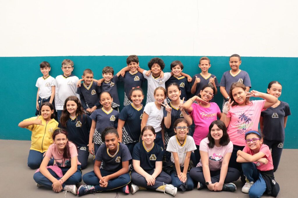 Instagram post from colegiobatistadeguarulhos. This post is in position 1.