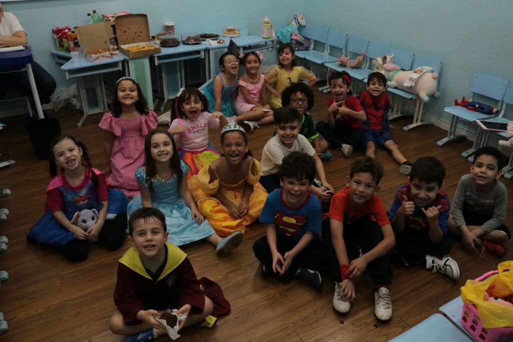 Instagram post from colegiobatistadeguarulhos. This post is in position 16.