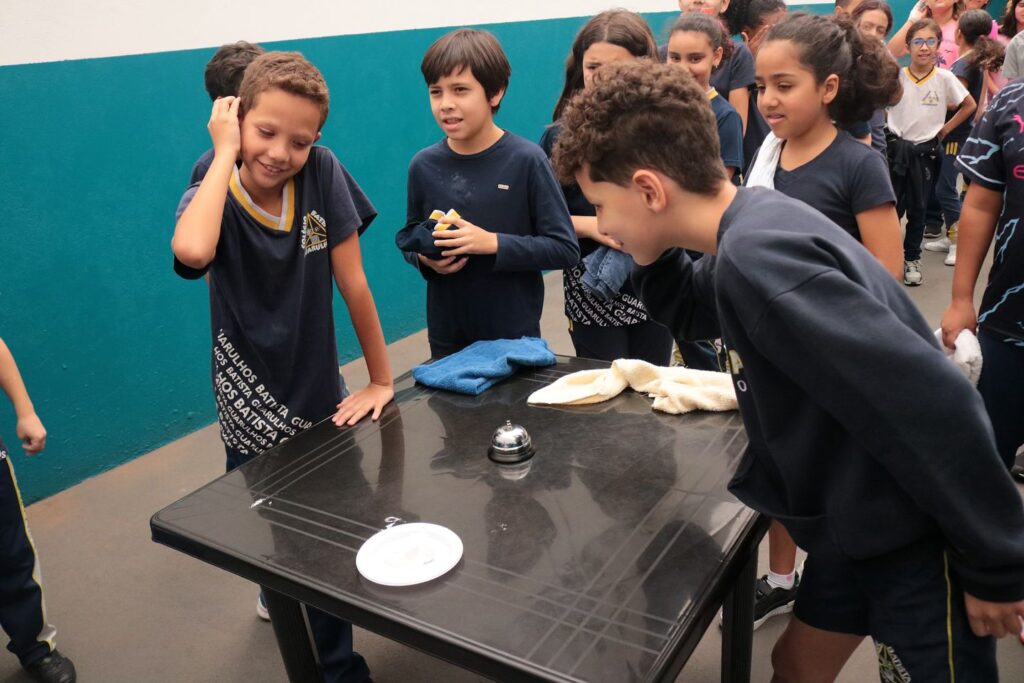 Instagram post from colegiobatistadeguarulhos. This post is in position 5.